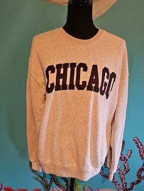 Chicago Text Crewneck Sweater - Beige